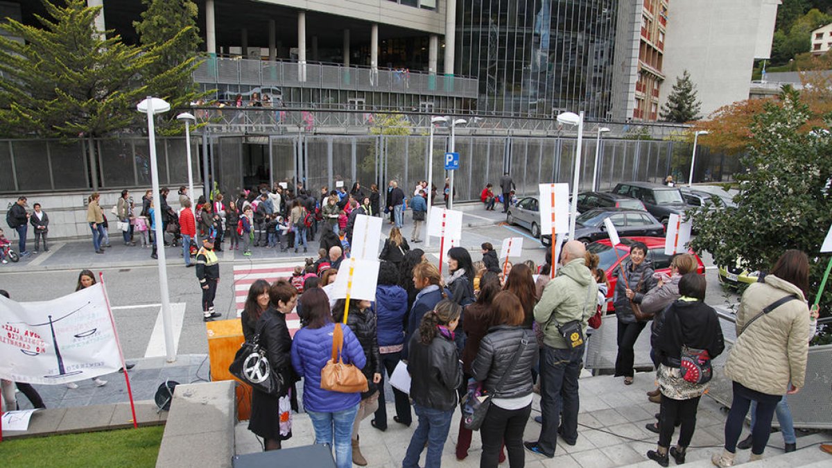 Govern decidirà els serveis mínims  segons el seguiment que tingui la vaga