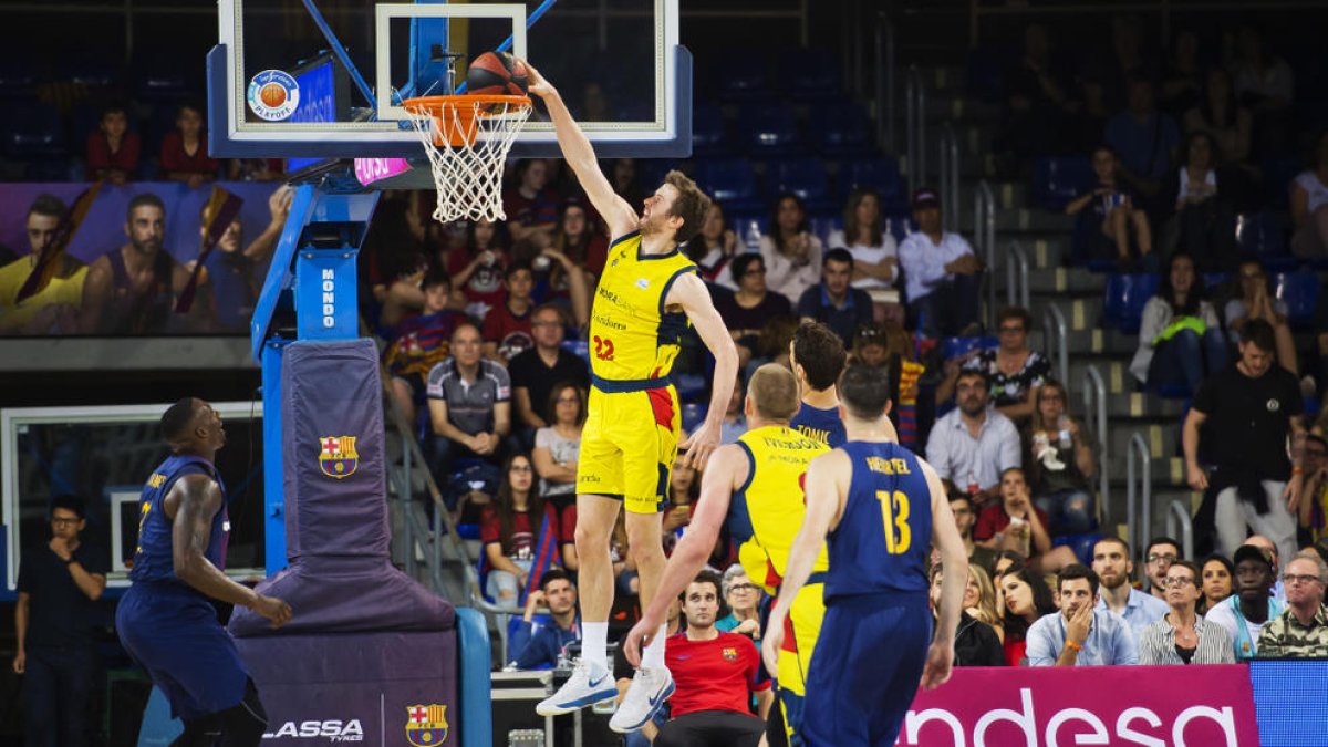 Pallissa al Barça al Palau