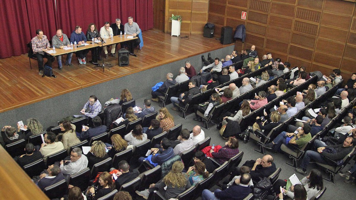 Una tarda a l'assemblea