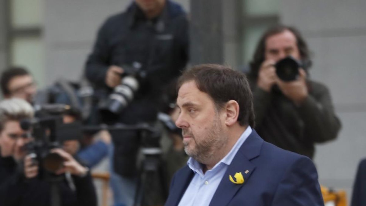 Junqueras proposa una presidència “simbòlica” i una altra d'“efectiva”