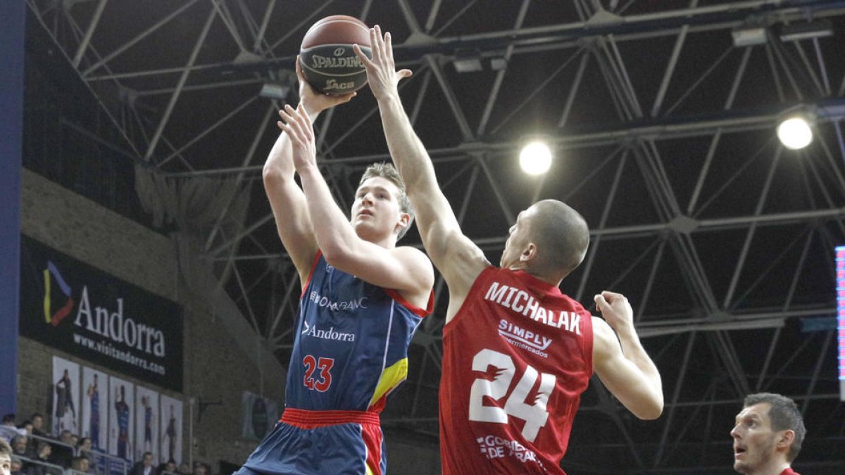 El MoraBanc aconsegueix la quinzena victòria de la temporada