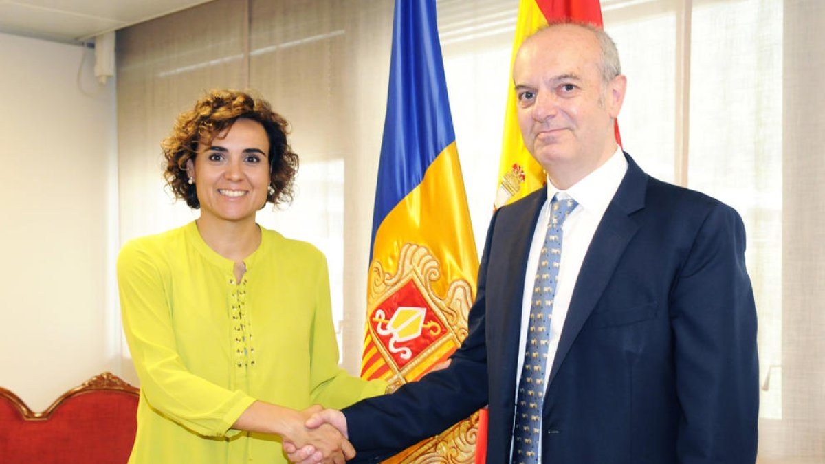 Govern ja treballa perquè els alturgellencs es visitin al país