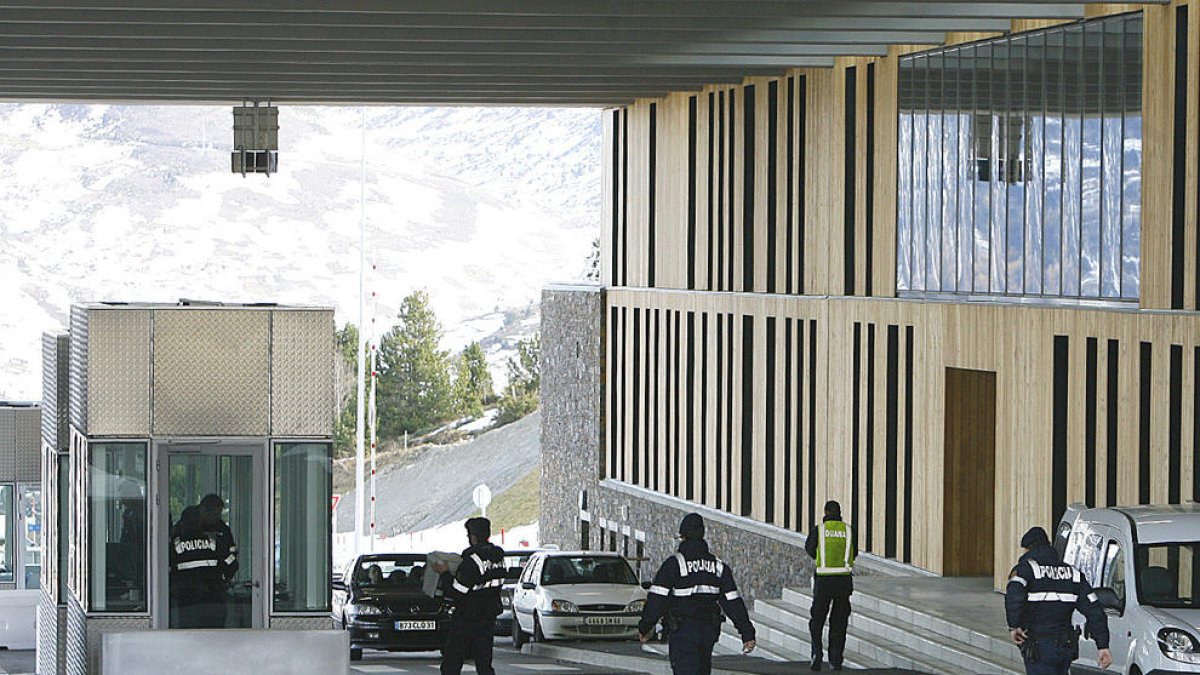 La vaga de funcionaris i l'accidentalitat de Naturlandia, als set tuits