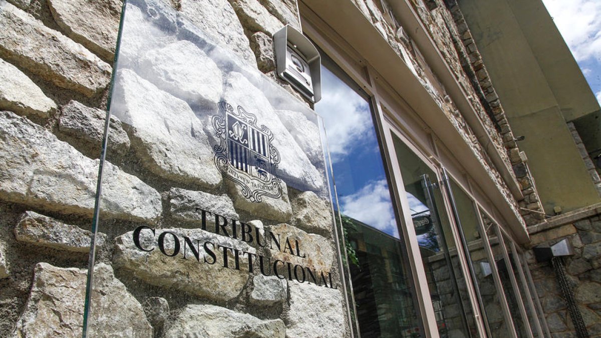 El Constitucional suspèn l'expulsió per cinc anys d'una delinqüent reincident