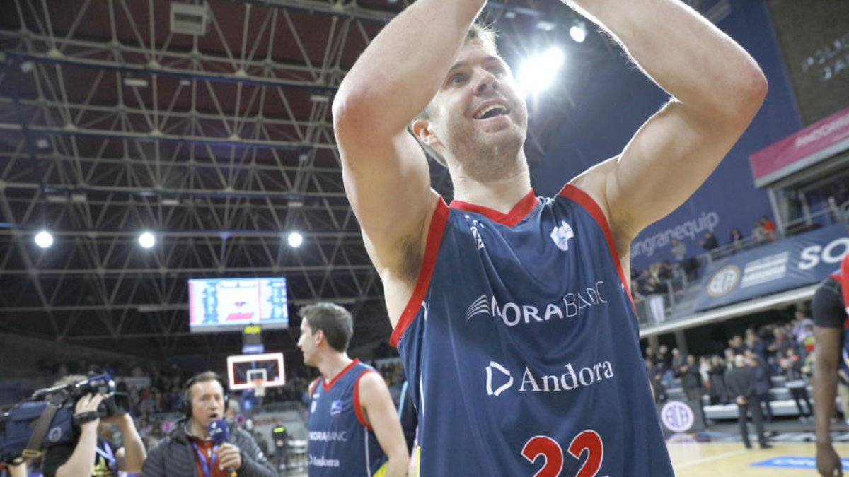 Acomodat en Play-Off