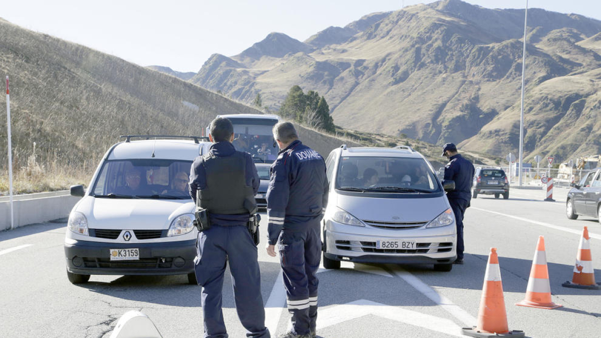 La duana francesa avisa de 'tolerància zero' al contraban