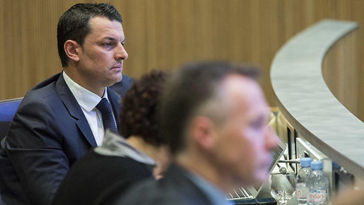 Jordi Gallardo a la bancada liberal