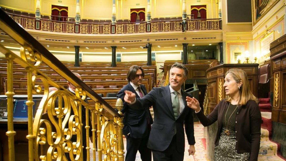 Visita del síndic general, Vicenç Mateu, al Congrés dels Diputats