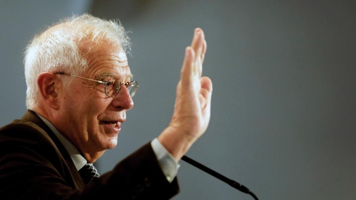 Josep Borrell serà titular d'Exteriors al nou govern de Pedro Sánchez
