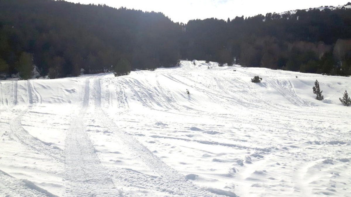 Canillo fa inspeccions a les empreses de motos de neu