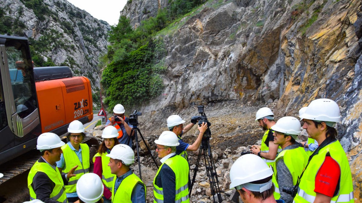 Comença la perforació del túnel de Tres Ponts