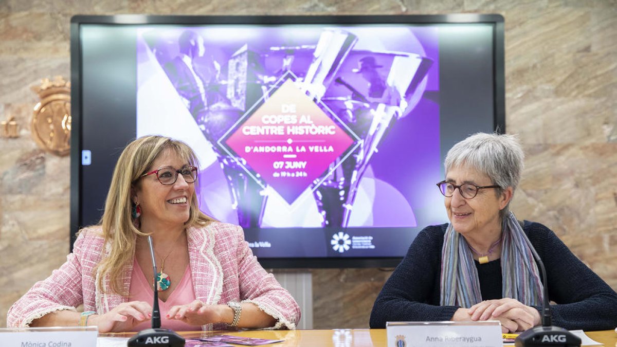 'De copes al centre històric' innovarà amb una desfilada