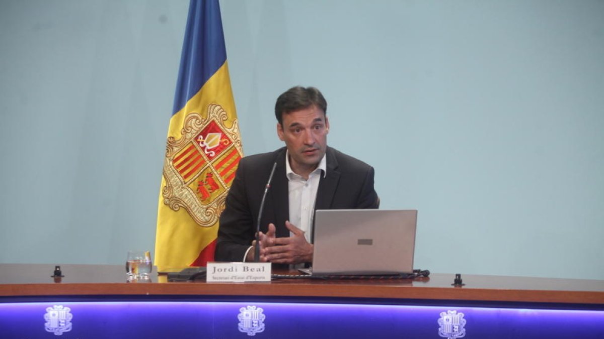 El Govern al·lega diferents motius a la reducció de les subvencions a federacions