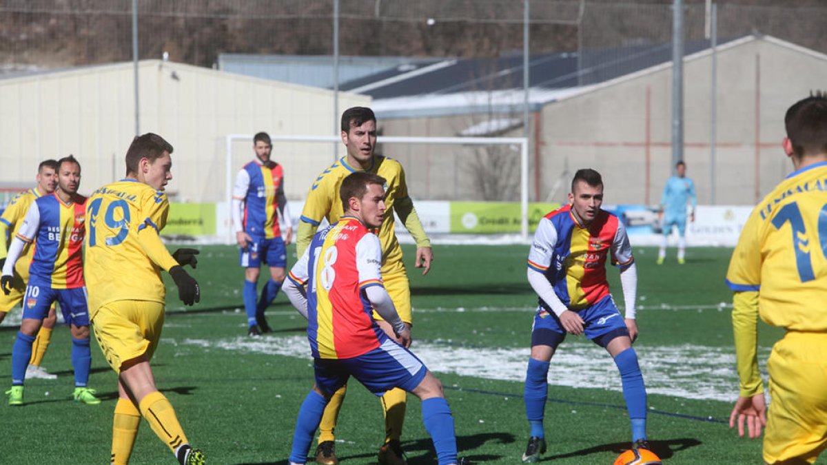 Cervós vol els tres punts per no entrar en terreny pantanós