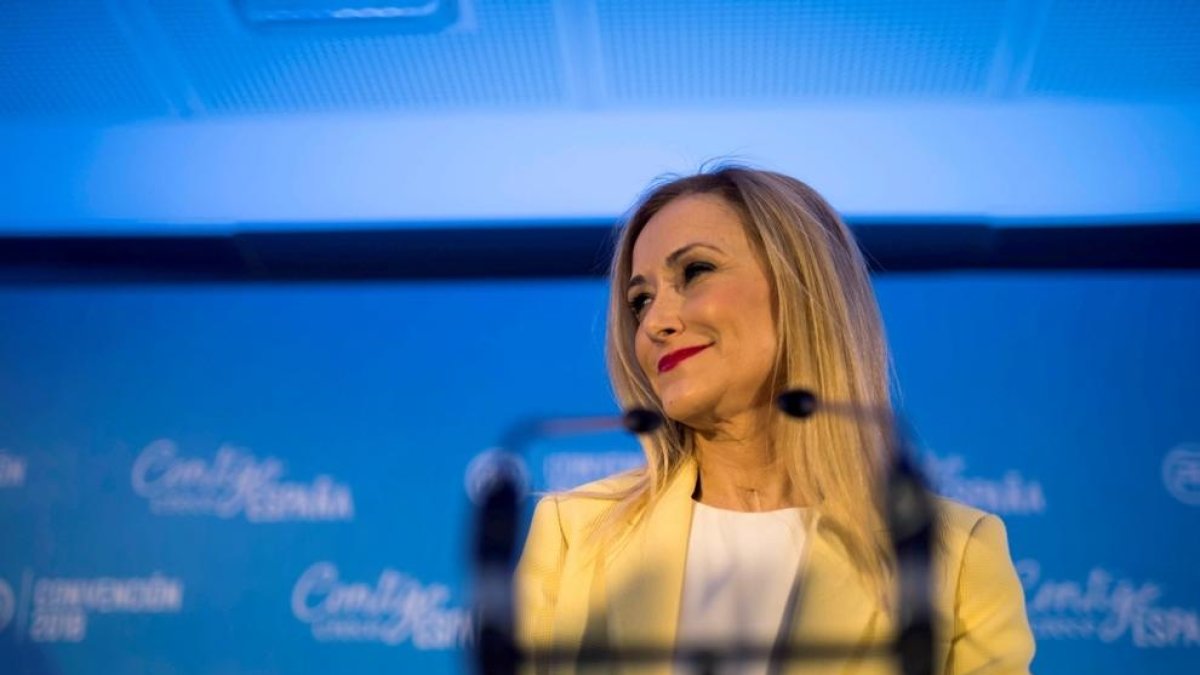 Cifuentes insisteix en què va cursar el màster