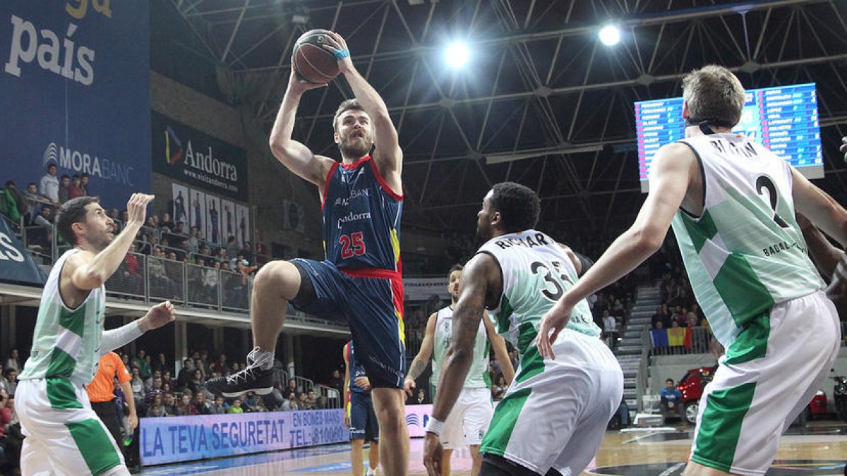 Quarta victòria seguida del MoraBanc contra el Joventut