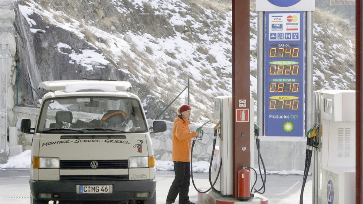 Les importacions sumen 114 milions al març i creixen un 1,2%