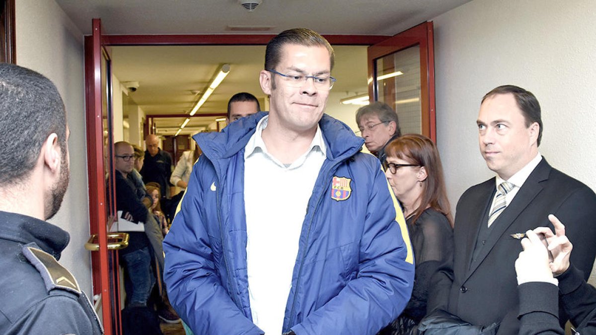 Andorra entrega Janitskin sense una resolució del TC