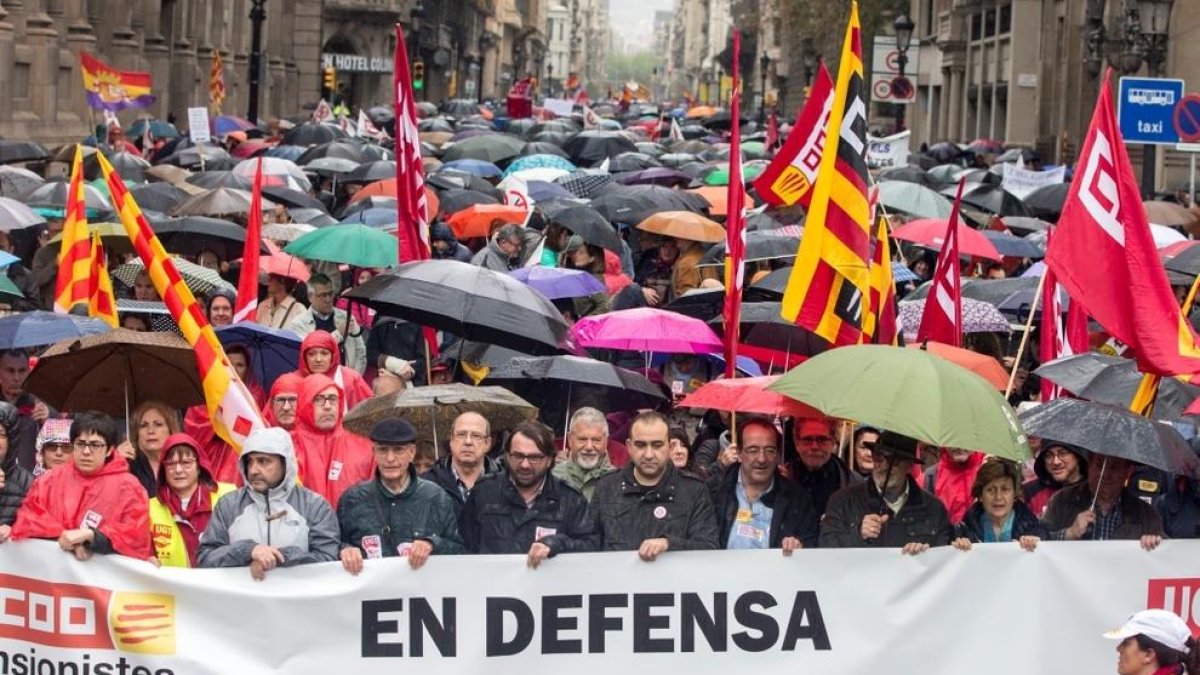 Manifestació a Barcelona en defensa de les pensions