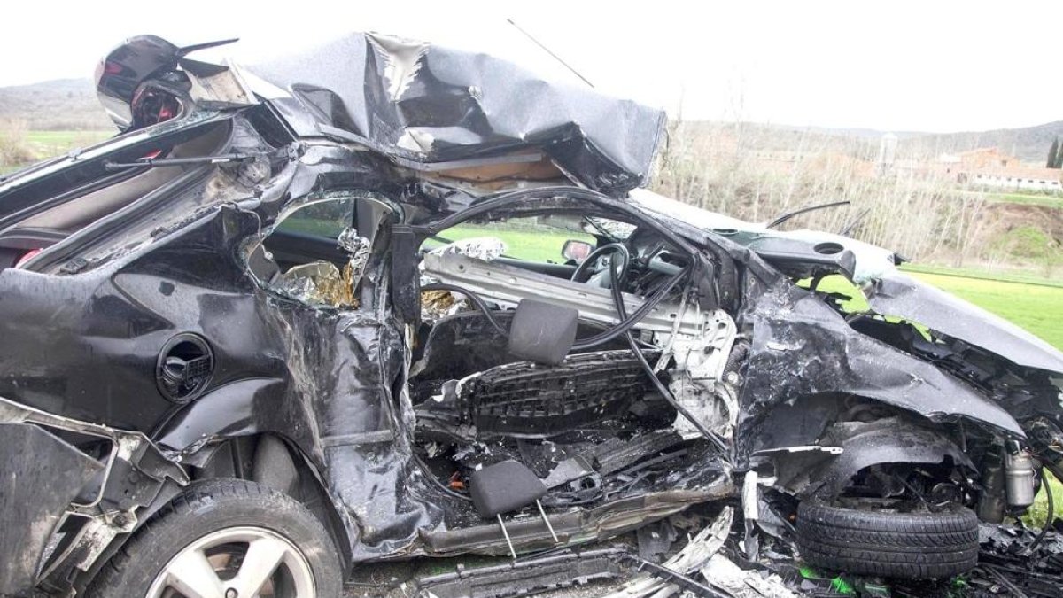 Un conductor andorrà mor en un xoc a Torà