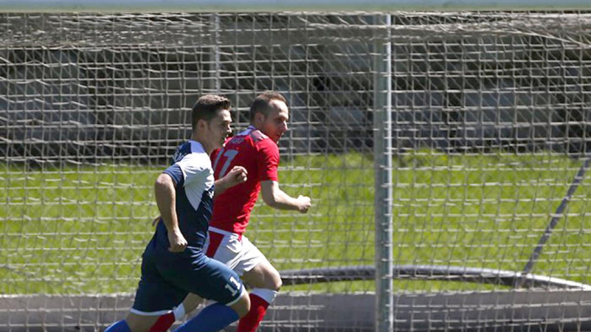 Un gol de Chus Sosa al minut 87 dona 3 punts d'or al Vall Banc