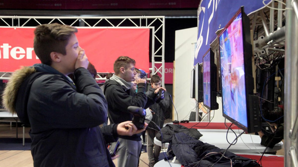 Neix la primera lliga regular d'esports electrònics d'Andorra