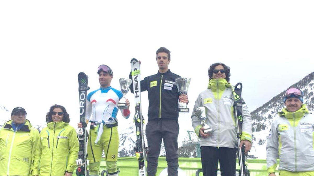 Axel Esteve s'imposa a Arcalís i Clàudia Mijares acaba segona