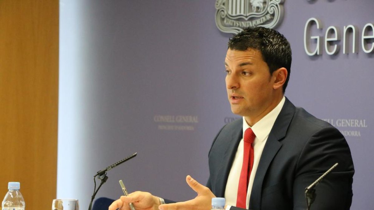 Els Liberals abandonen la comissió de vigilància per l'estabilitat financera