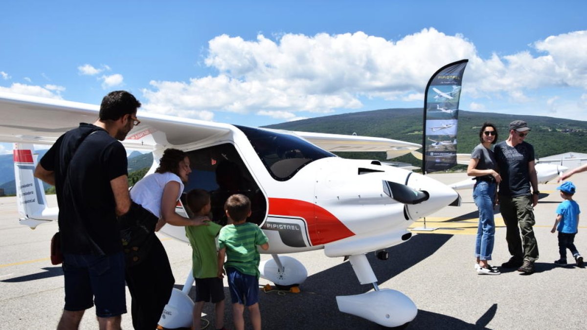 L'aeroport d'Andorra-La Seu té 3.000 metres quadrats ocupats per empreses