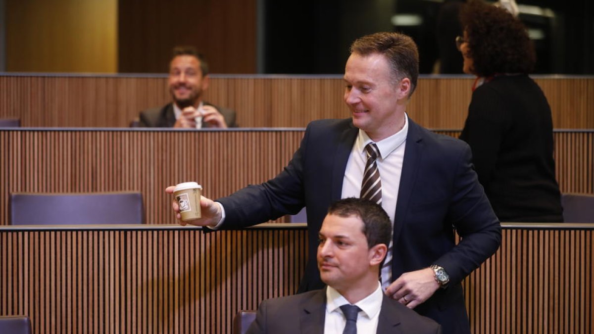 Els afiliats del PS i L'A votaran dimecres si volen el pacte