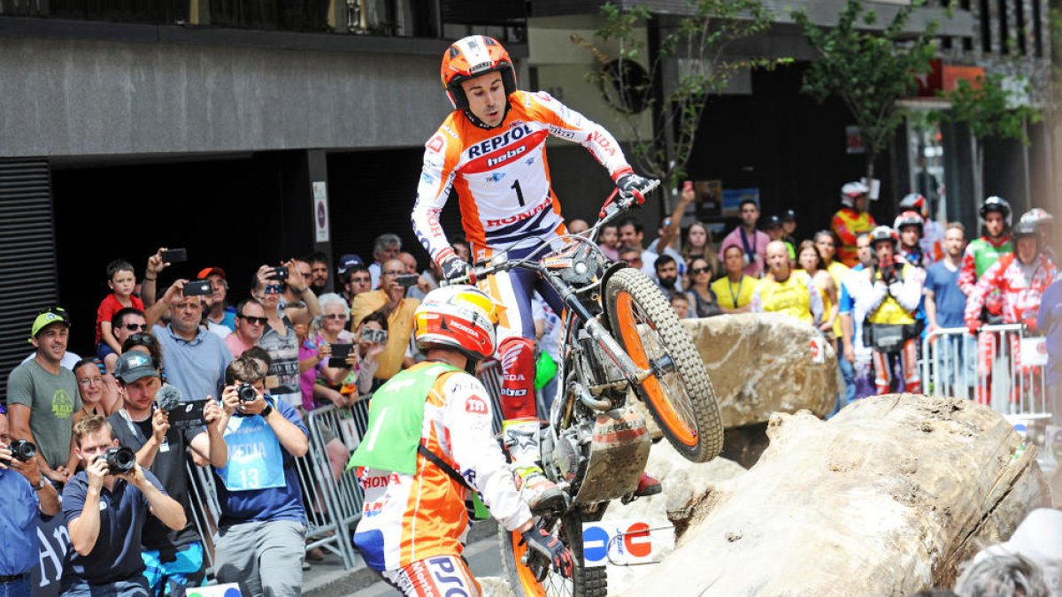 Toni Bou torna a regnar al trial lauredià i amplia el lideratge a la general