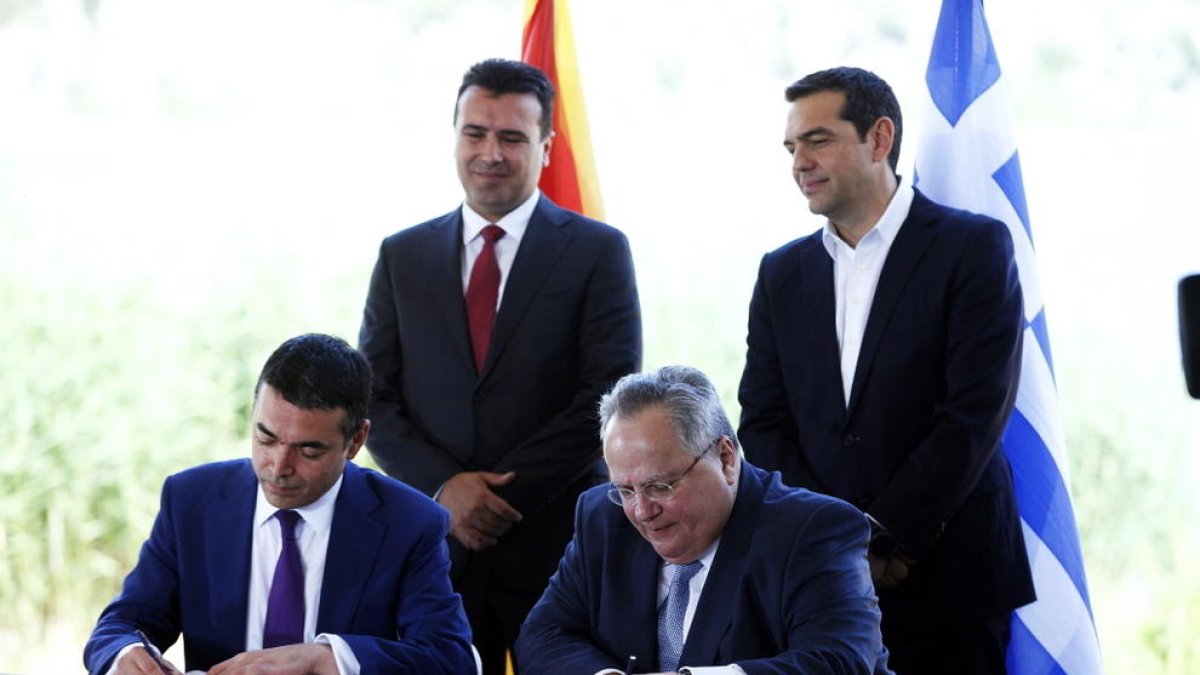 Grècia i Macedònia signen un acord històric