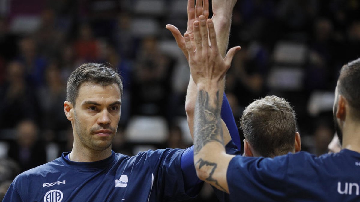 Stevic renova per una temporada amb el MoraBanc