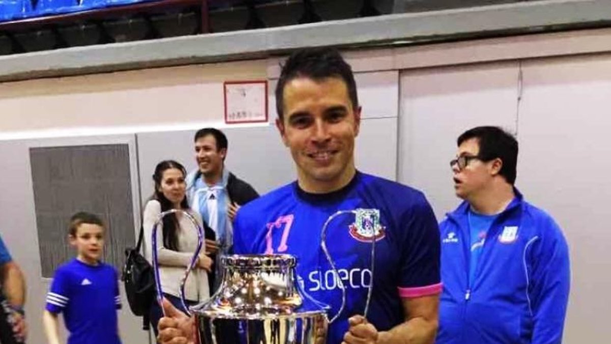 L'Encamp aixeca la novena amb Javier Saviola