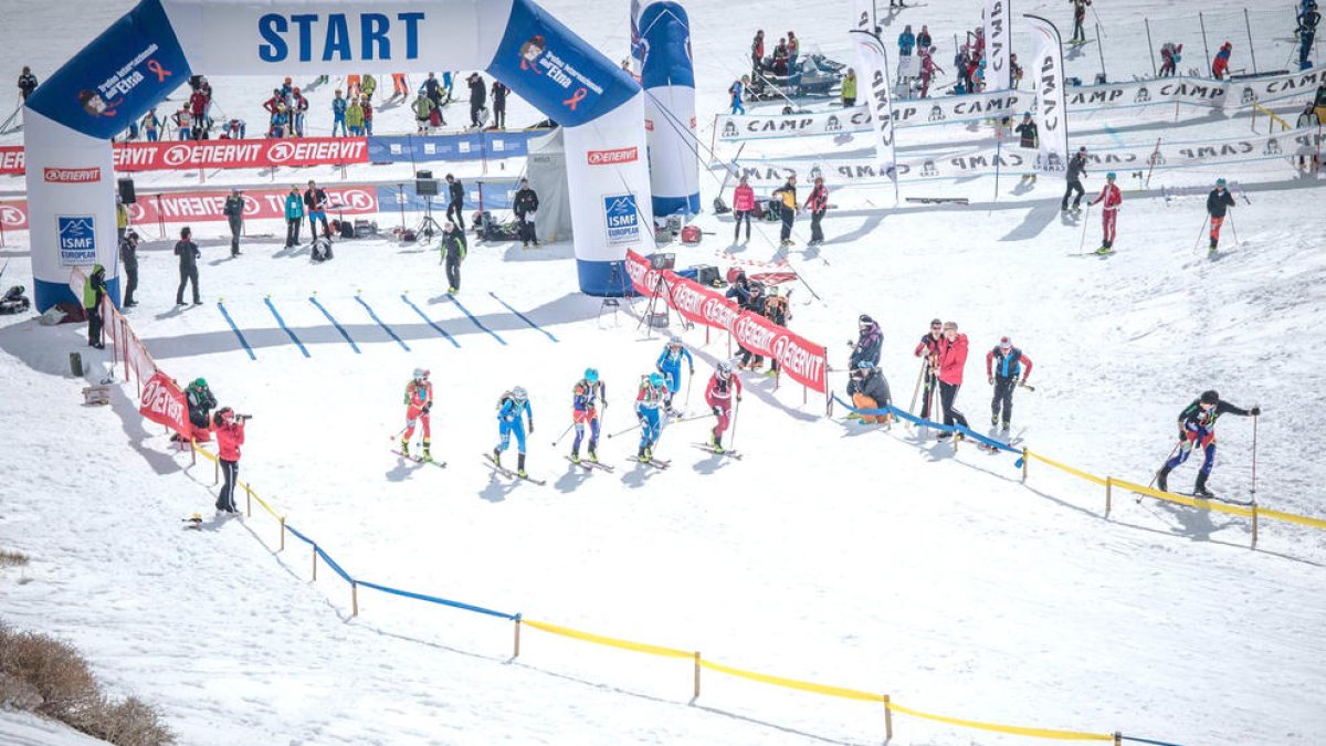 El mal temps fa suspendre la cursa vertical de l'Europeu