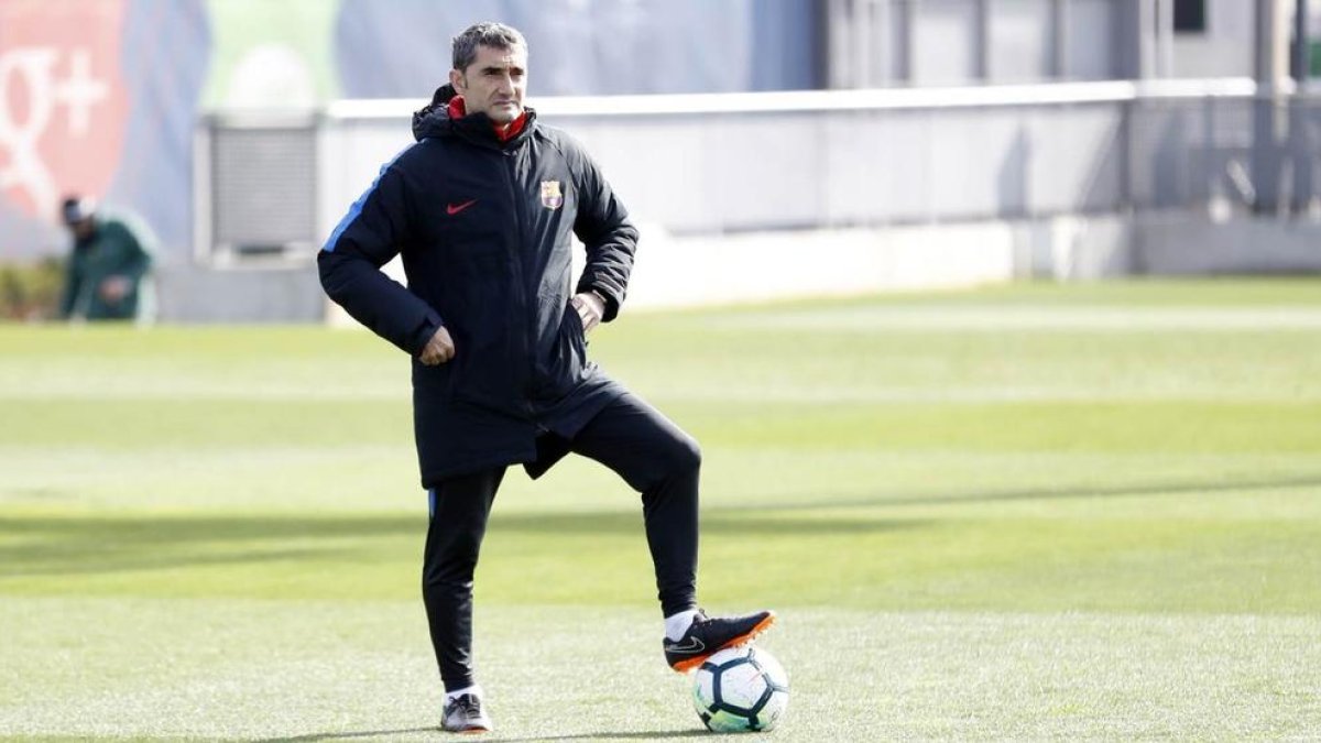 Barça i Girona disputen un derbi històric al Camp Nou