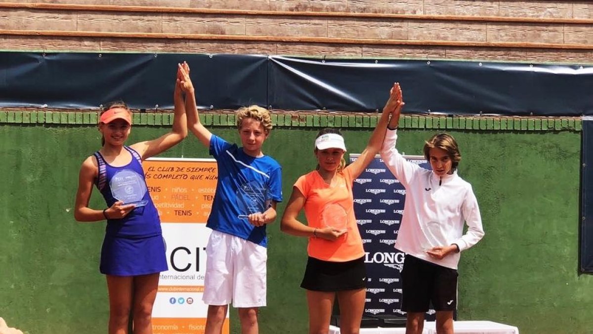 Vicky Jiménez fa un salt de gegant i es classifica per al Roland Garros sub-13