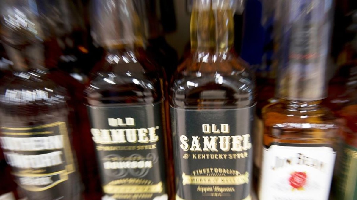 La UE comença a aplicar aranzels als Estats Units