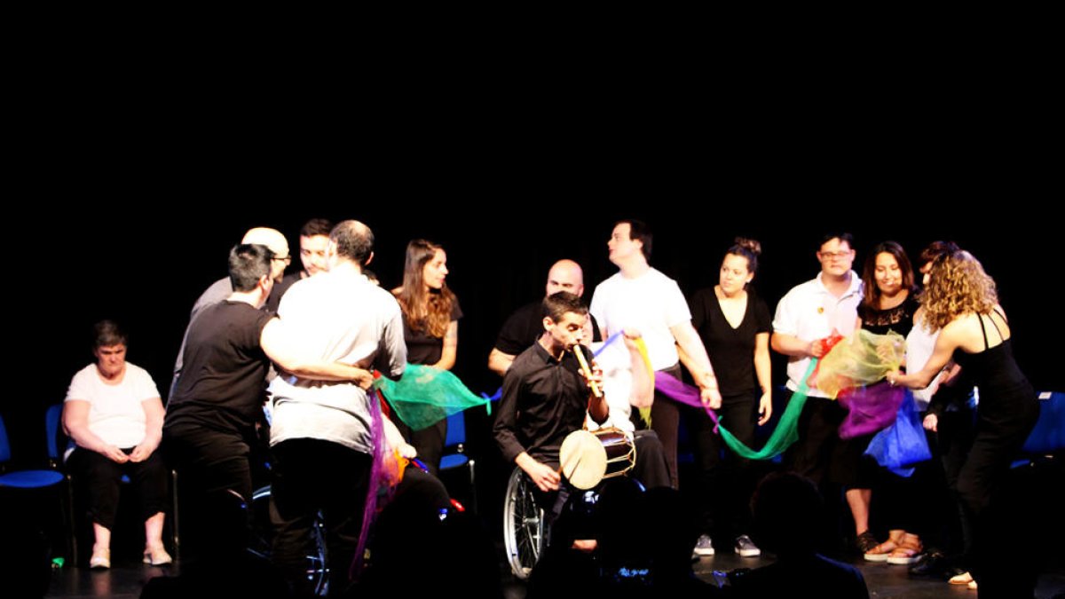 'ComuSiquem-nos' acomiada els tallers socials de l'ONCA