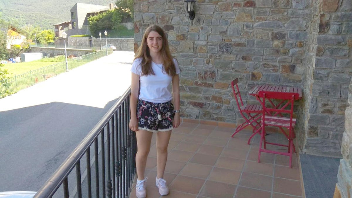 “Quan escric poesia només expresso els meus sentiments”