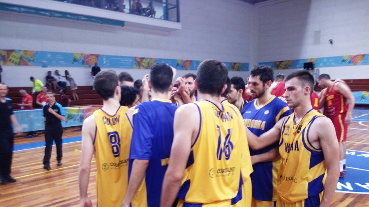Cancel·lat el vol de la selecció, que viatja avui en autocar fins a San Marino