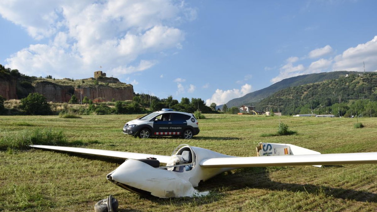 Accident d'un planejador a la N-260
