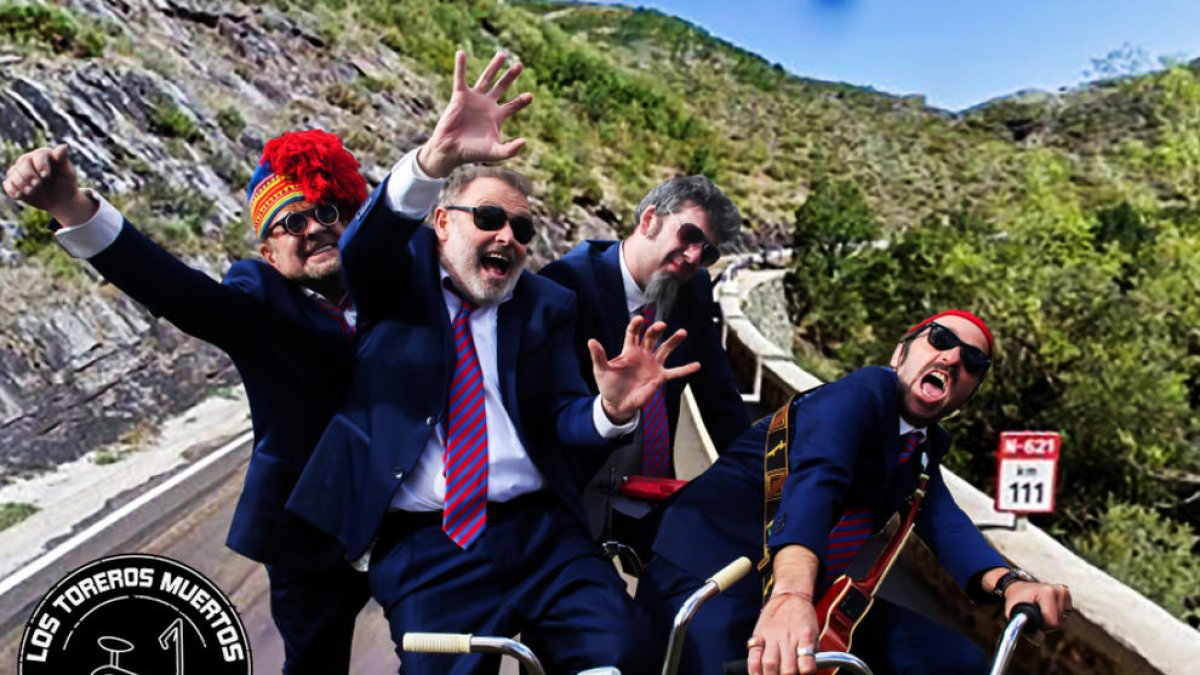 Los Toreros Muertos, a la capital