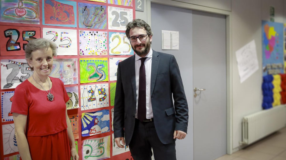 La representant de l'ONU, Marta Santos, i el ministre Eric Jover