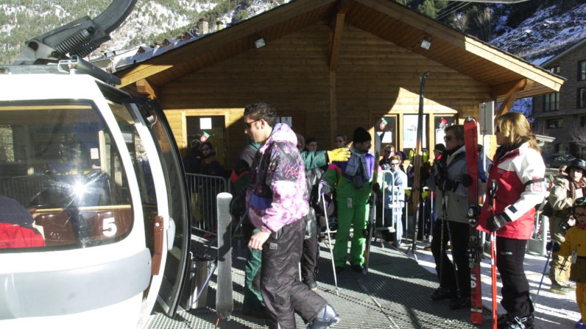 El comú desestima el recurs contra la cessió del telecabina d'Arinsal