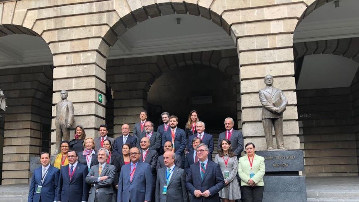 Jover vol formar nous docents en l'àmbit iberoamericà