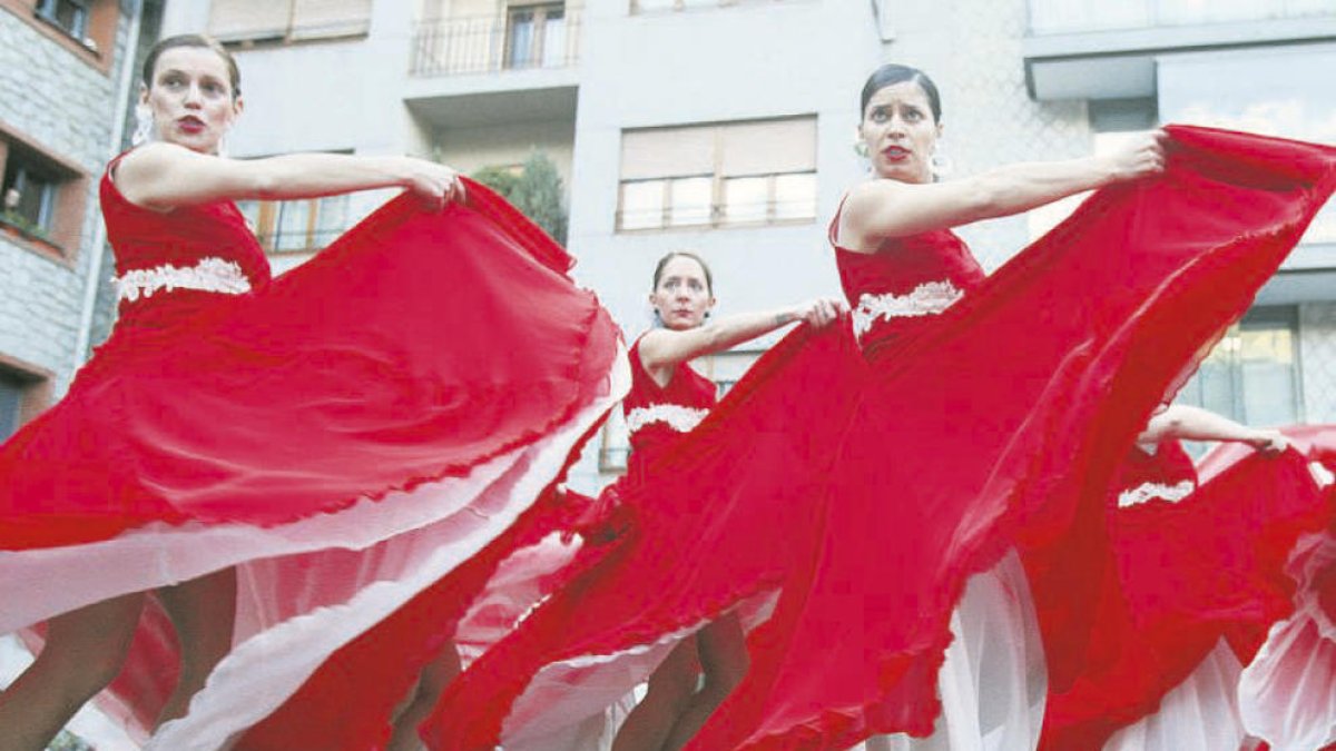 Trobada a Guillemó en el Dia mundial de la dansa