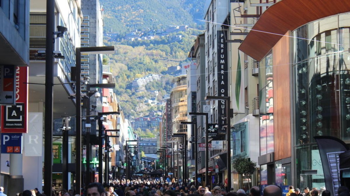 Les activitats centren el focus d'atracció en el Shopping Festival