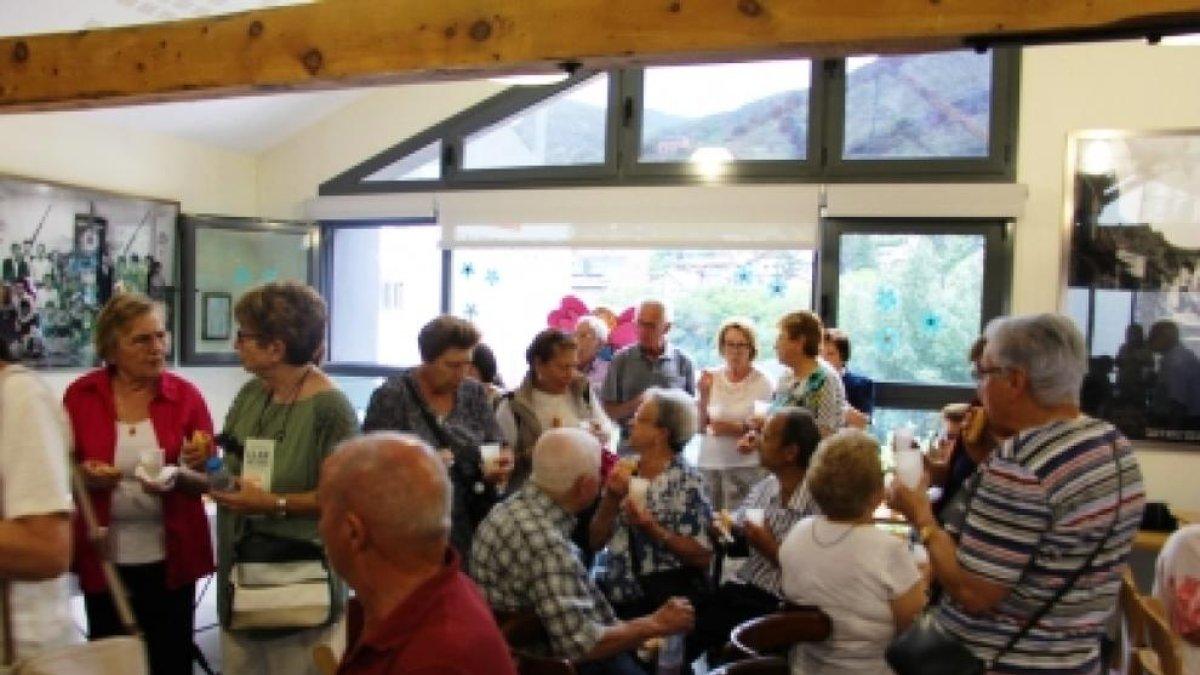 Curs a la llar de Lòria amb activitats per als padrins