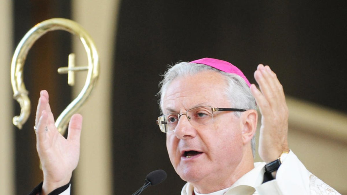 Vives critica les difamacions i defensa la vida